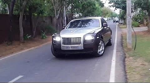 நடிகர் விஜய்யின் ரோல்ஸ் ராய்ஸ் கார்