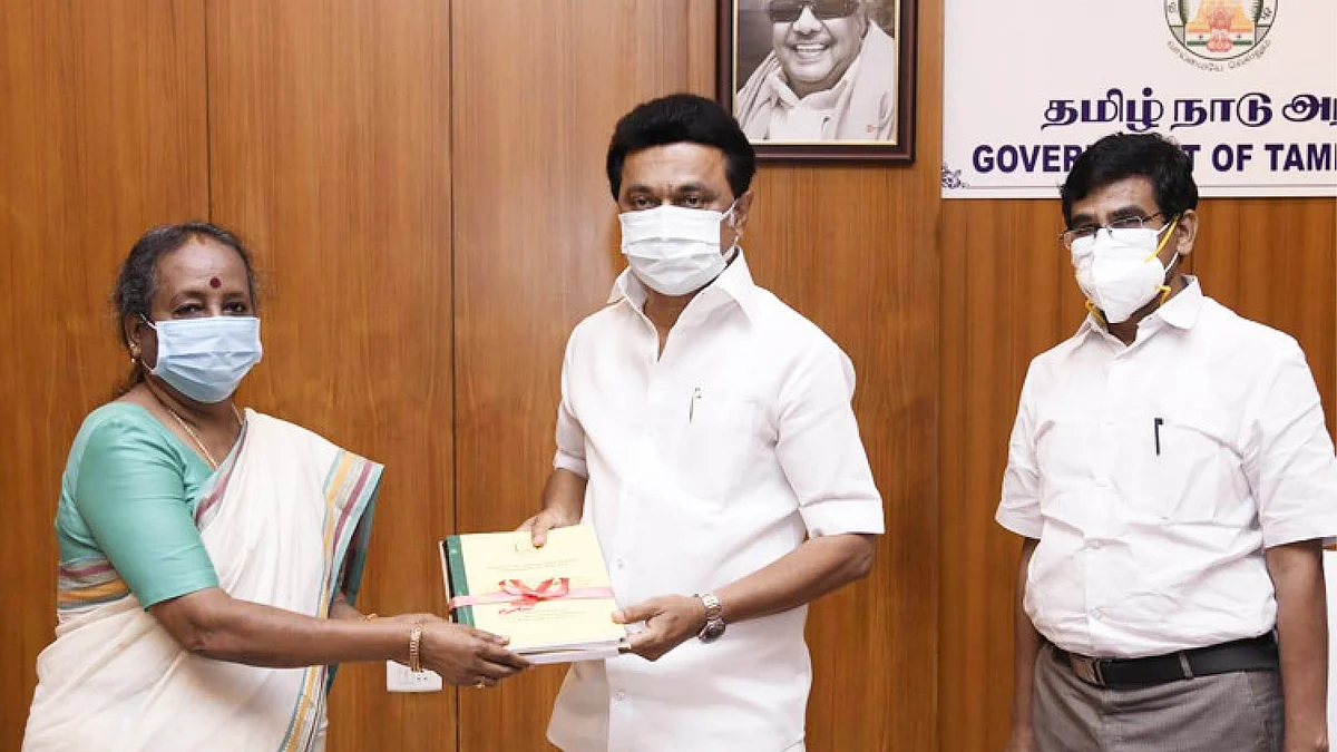 மு.க.ஸ்டாலினுடன் நீதிபதி அருணா ஜெகதீசன்
