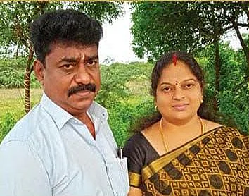 கணவர் தண்டபாணி உடன்