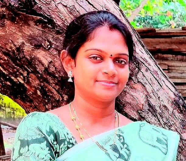 தேசிய விருது பெற்ற ஆசிரியை ரேவதி