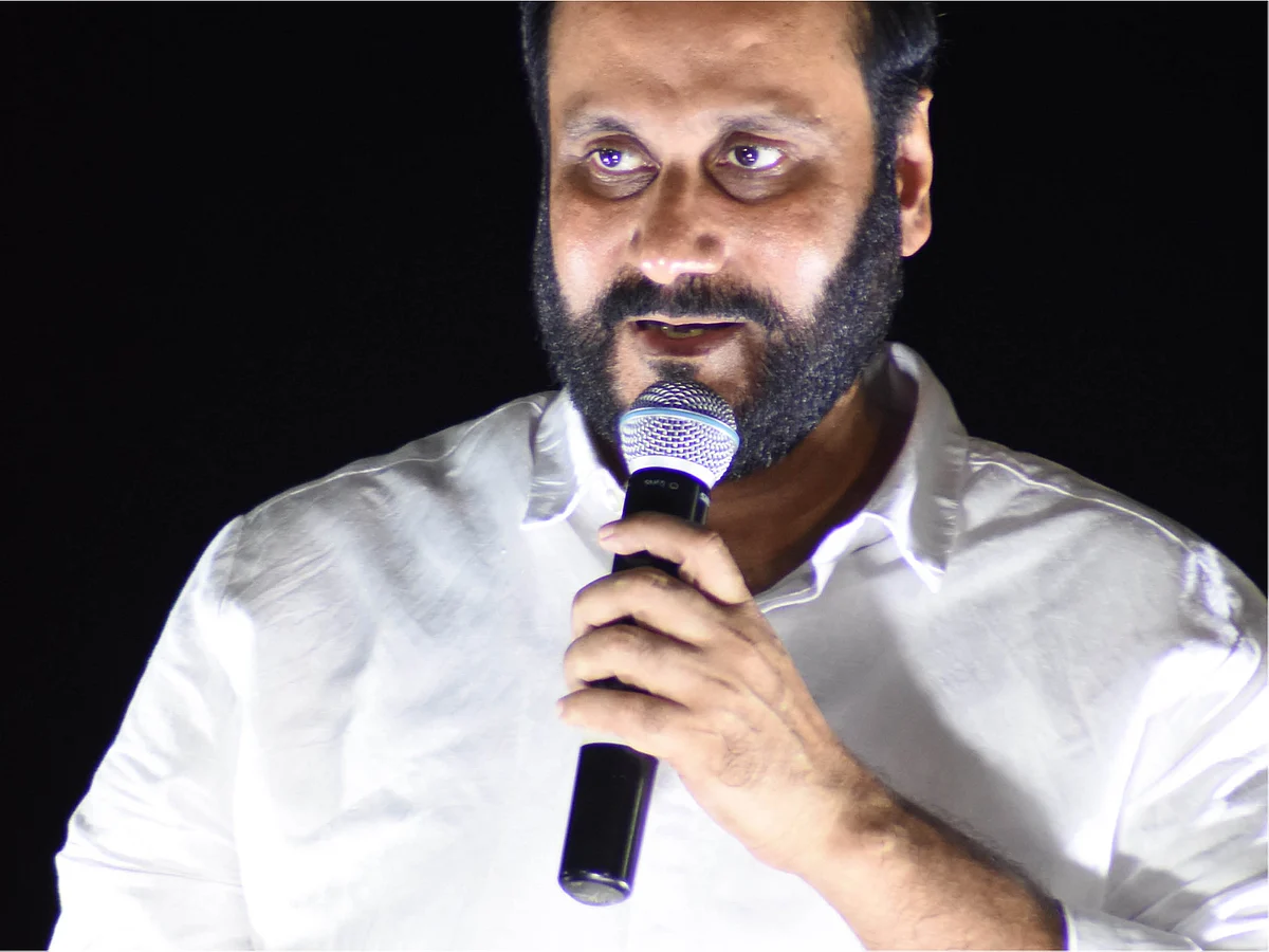 போட்டோ தாக்கு