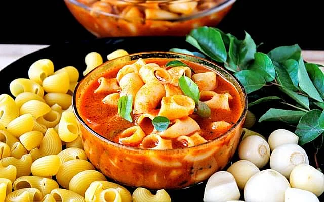 பாஸ்தா கெட்டிக் குழம்பு