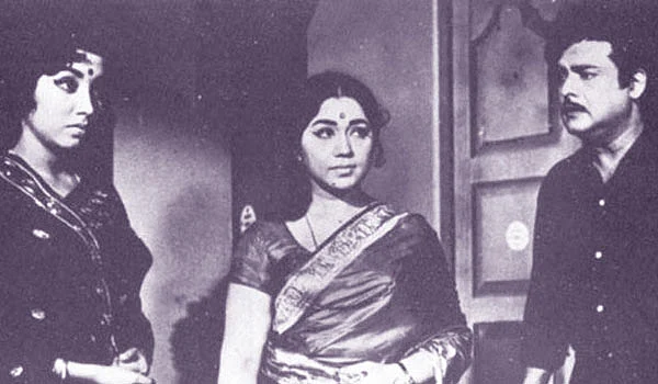 ``என் வாழ்க்கைல நடந்தது சினிமாவுல கூட நடந்துருக்காது!" - நடிகை ஜெயந்தியின் நினைவுகள் | actress Vijayakumari remembers her friend jayanthi-s fond memories 2 'இரு கோடுகள்' படத்தில்...