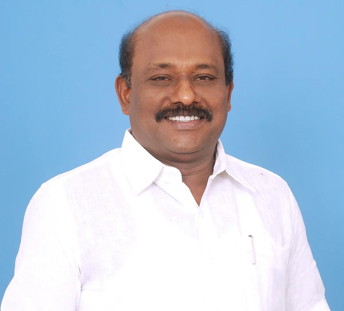 தமிழ்நாடு வணிகர் சங்க பேரமைப்பின் மாநிலத் தலைவர் ஏ.எம்.விக்கிரமராஜா
