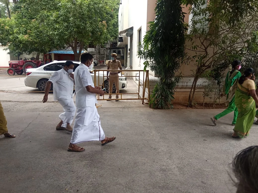 அறிவாலயத்தில் தோப்பு வெங்கடாசலம்
