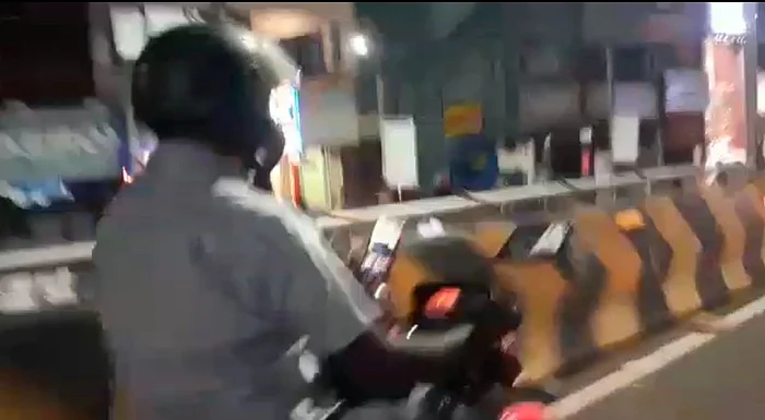 கோவை இரு சக்கர வாகனத்தில் சீரியல்