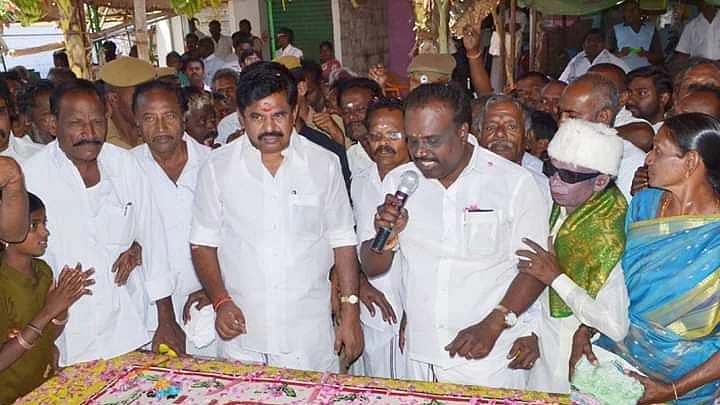 எடப்பாடியாருடன் சுரேஷ்