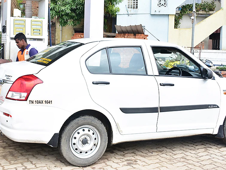 கால்டாக்ஸி டிரைவரின்
மைலேஜ் ஸ்டோரி!#Mileage