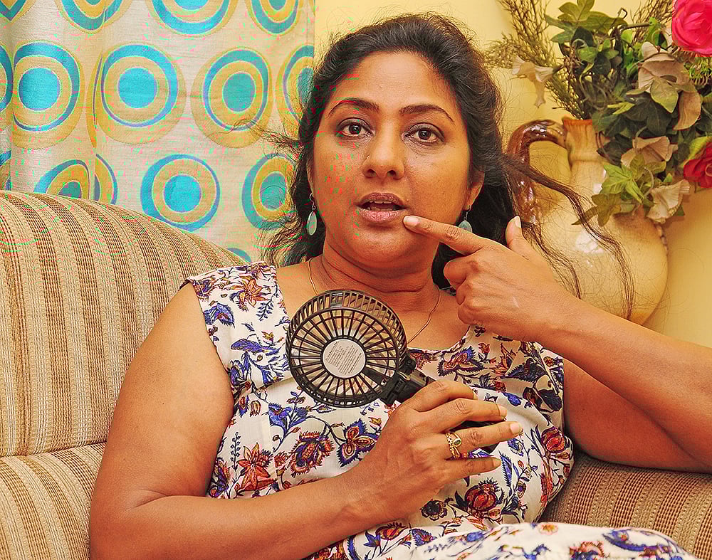 எனக்கு இப்போதுதான் துணிச்சல் வந்திருக்கிறது! - மத்திய அரசுக்கு எதிராக சீறும் நடிகை ரோகிணி