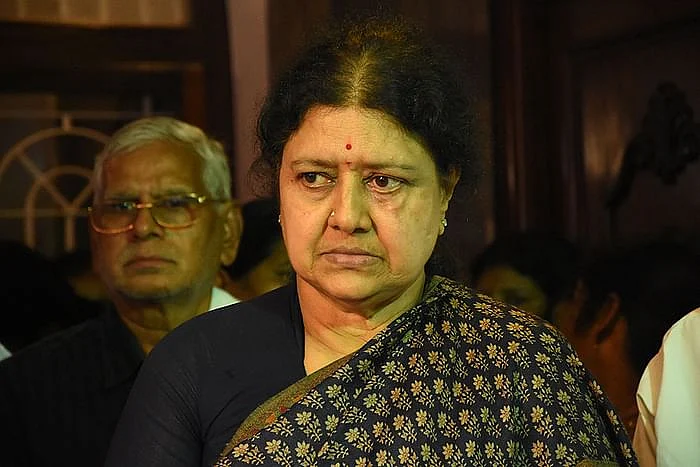 சசிகலா