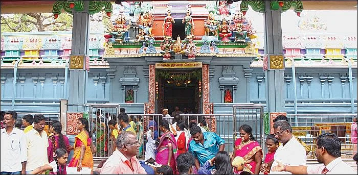 பெரிய பாளையம் பவானி அம்மன் கோயில்