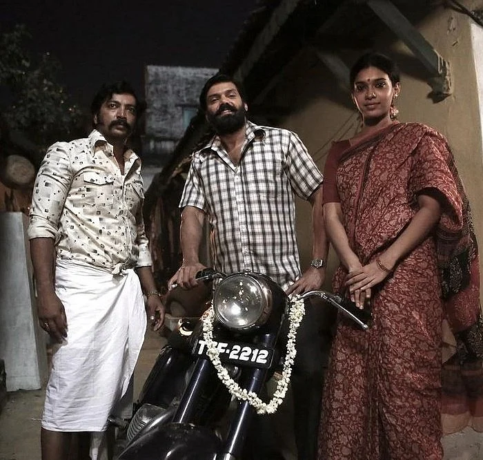 ‘சார்பட்டா’ மாரியம்மாள்களின் சார்பில் இயக்குநர் பா.இரஞ்சித்துக்கு ஒரு கேள்வியும், கோரிக்கையும்! | letter to director pa ranjith on women centric movies 6 ஆர்யா, கலையரசன், துஷாரா - 'சார்பட்டா'