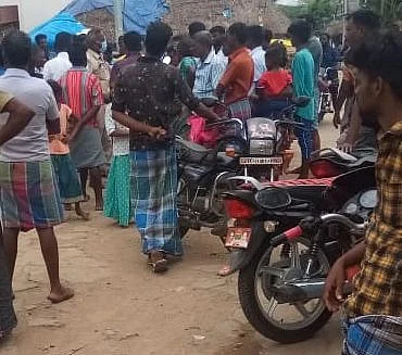 ஊராட்சித் தலைவர் பதவி ஏலம்