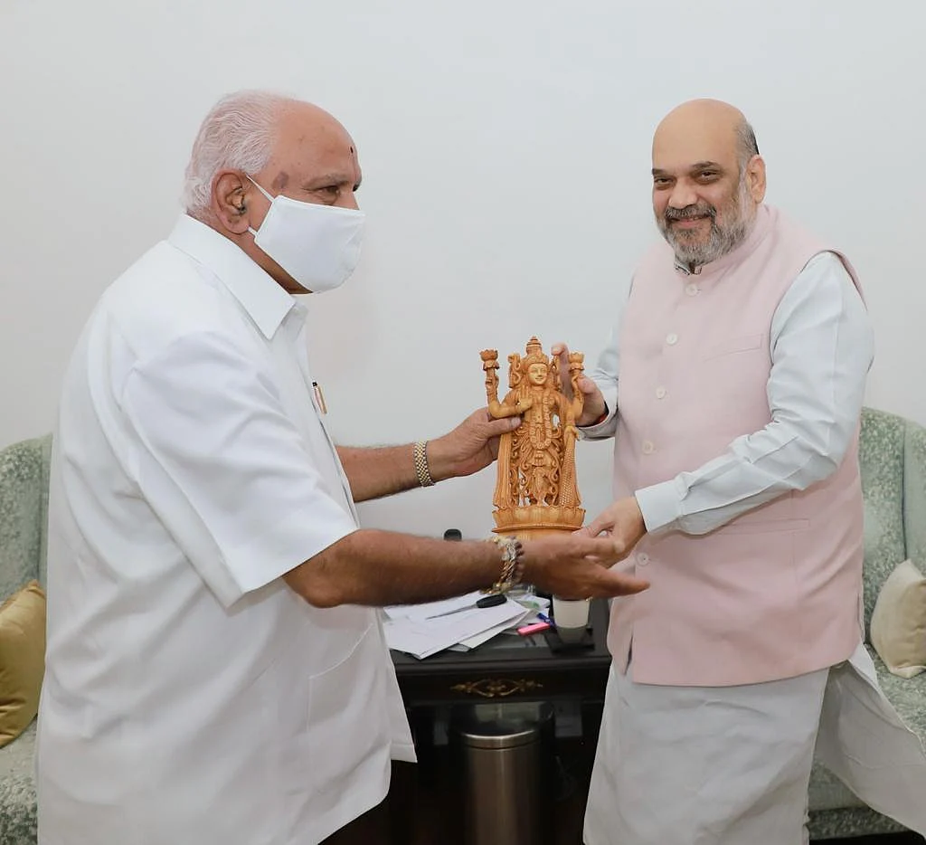 அமித் ஷாவுடன் எடியூரப்பா