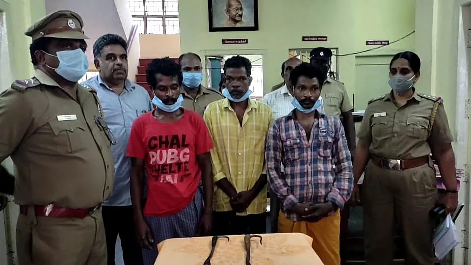 கொலை வழக்கில் கைதுசெய்யப்பட்டவர்கள்