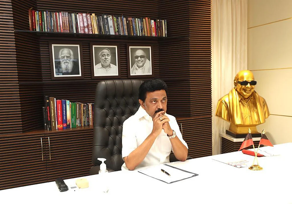 மணல்... மது... லாட்டரி - நிரம்புமா கஜானா?
