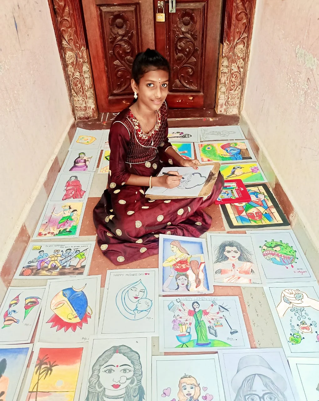 மாணவி தேஜாஸ்ரீ