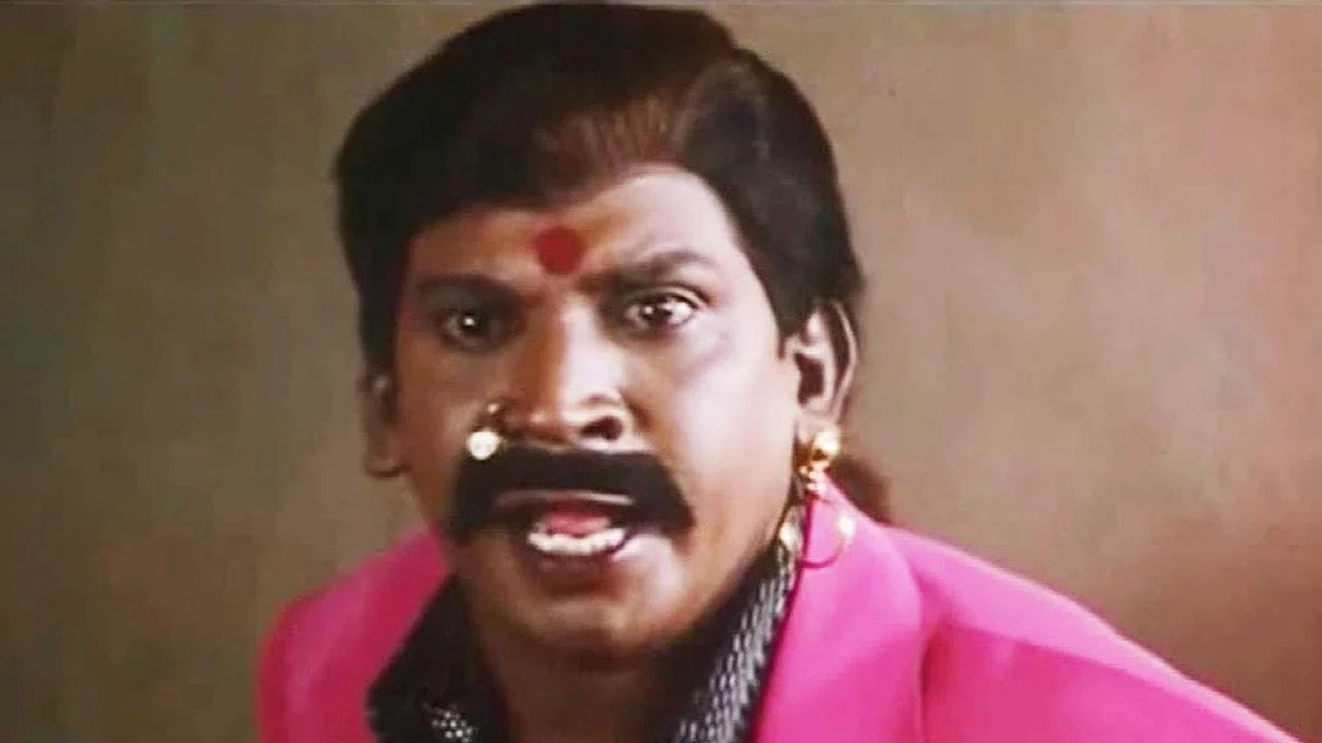 'நாய் சேகர்' கதாபாத்திரத்தில் வடிவேலு