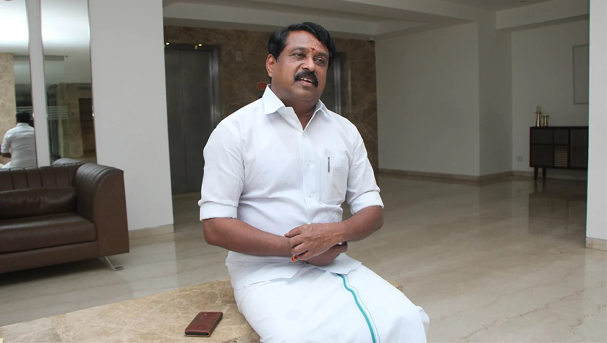 நயினார் நாகேந்திரன்