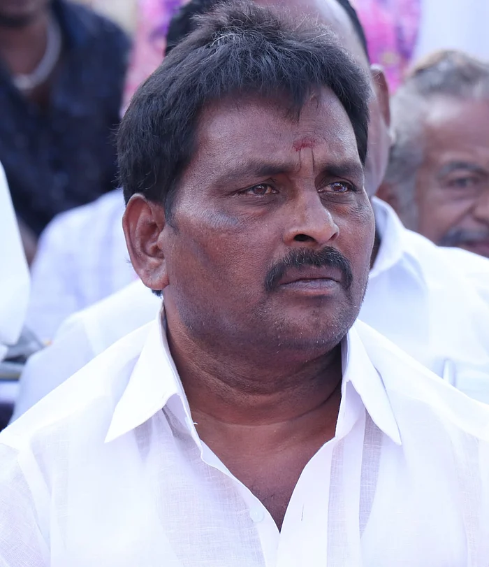 வில்லாயுதம்