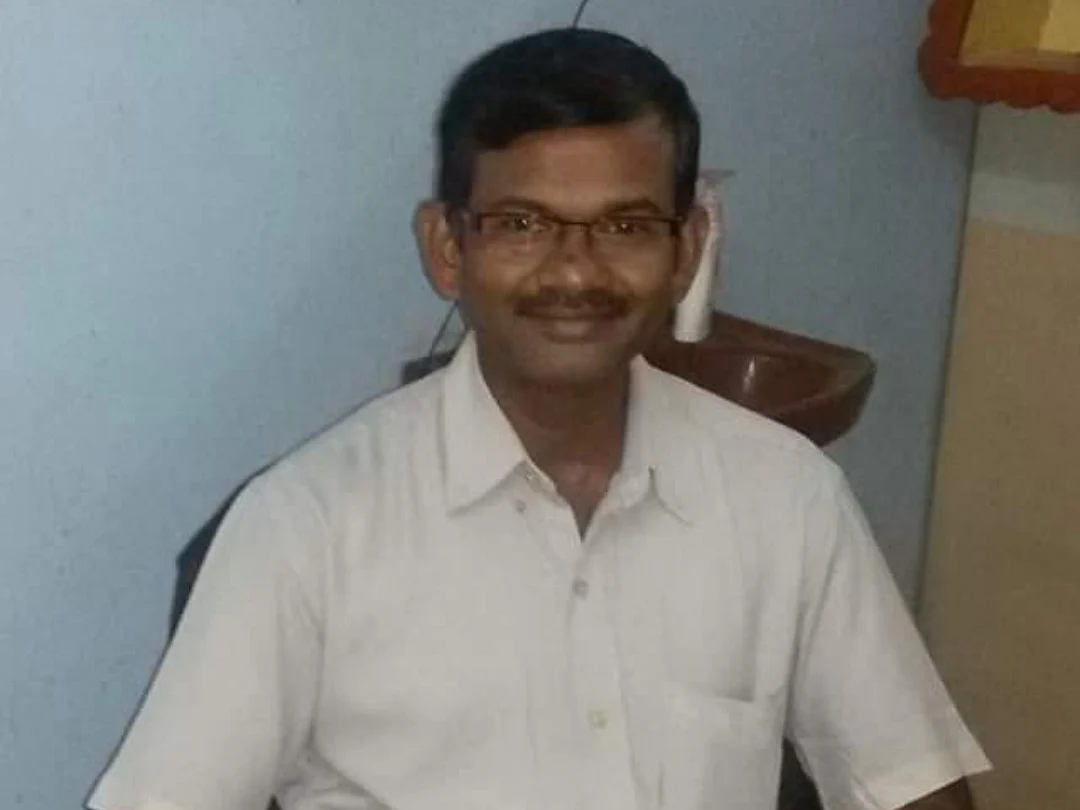 பட்டுக்கோட்டை:`படித்தது ப்ளஸ் டூ, 15 வருடங்களாக டாக்டர்; ரூ.1 கோடி பறிமுதல்’-ஒரே நாளில் இருவர் கைது