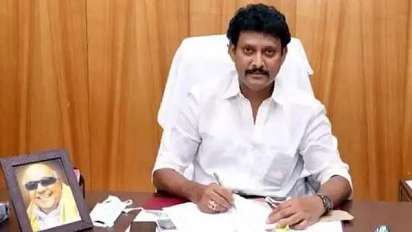அன்பில் மகேஷ்