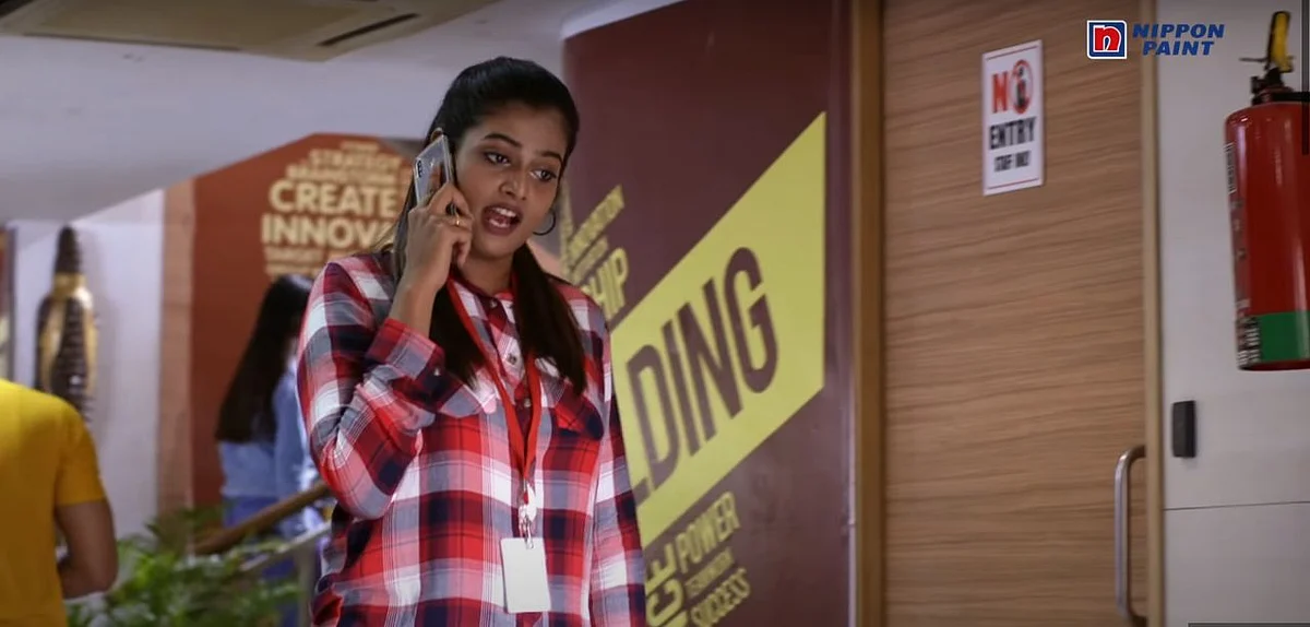 ஆதலினால் காதல் செய்வீர் AKS - 4