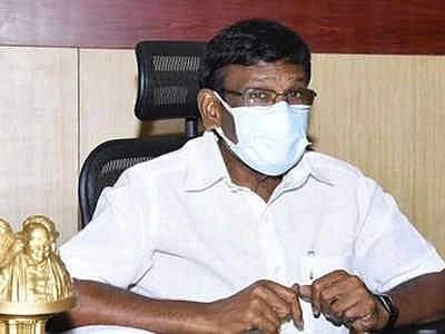 பால்வளத்துறை அமைச்சர் ஆவடி நாசர்