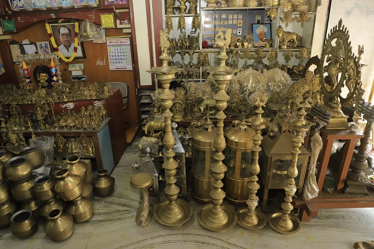 பித்தளைக் குத்துவிளக்கு