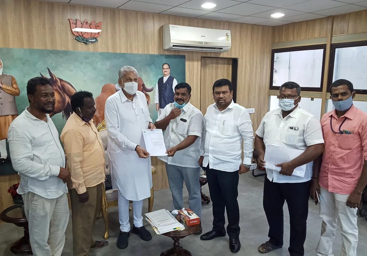 மத்திய மீன்வளத்துறை அமைச்சருடன்...