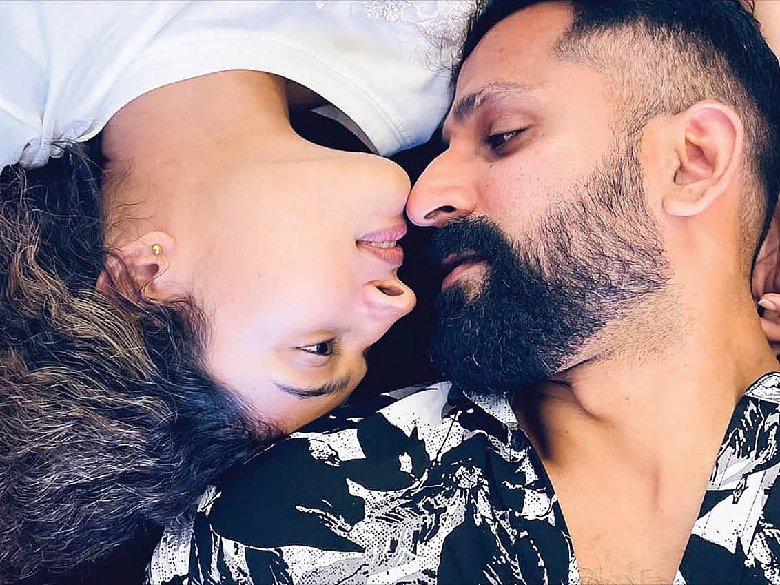 “சிக்னலில் பாராட்டுறாங்க!” - “இவர் அடி வாங்கினதைப் பார்க்க முடியலை!”