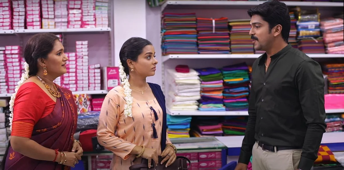 ஆதலினால் காதல் செய்வீர் AKS - 3