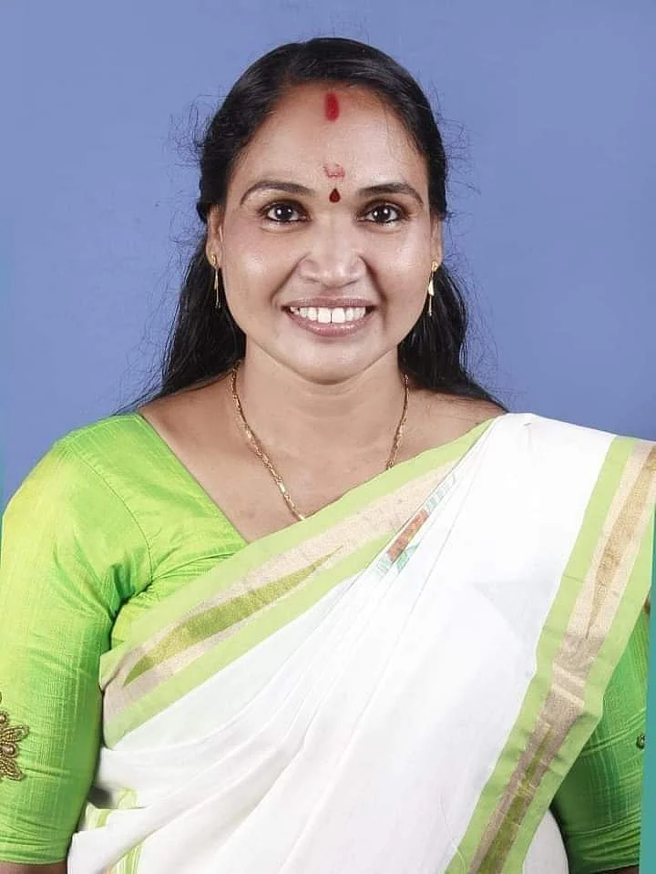 ஓணம் பண்டிகைக்கு கவுன்சிலர்களுக்கு பணம் கொடுத்ததாகக் கூறப்படும் திருக்காகர நகராட்சி தலைவி அஜிதா தங்கப்பன்