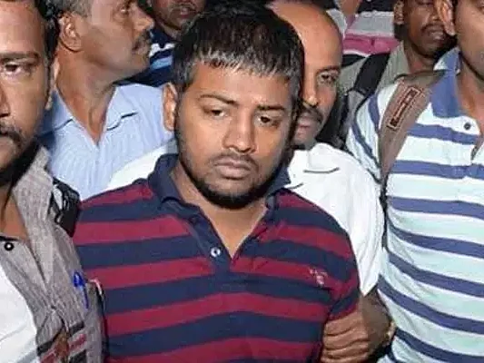 `இரட்டை இலைச் சின்ன லஞ்ச வழக்கு’ சுகேஷ் பாலிவுட் நடிகையிடமும் கைவரிசை!