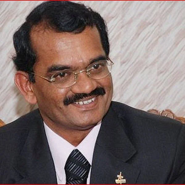 மயில்சாமி அண்ணாதுரை