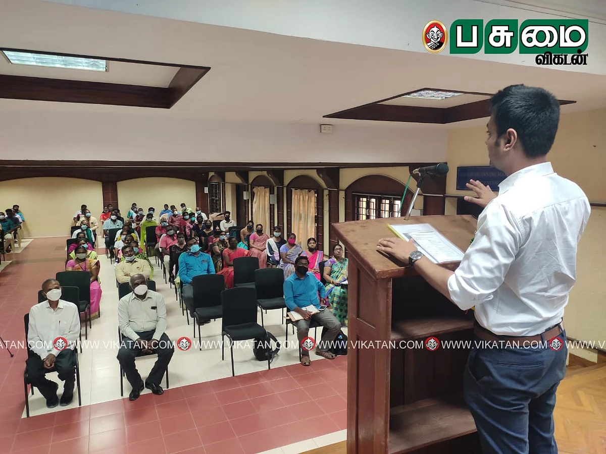 கருத்தரங்கில் பேசிய துனை ஆட்சியர் ஸ்ருதன்ஜெய்