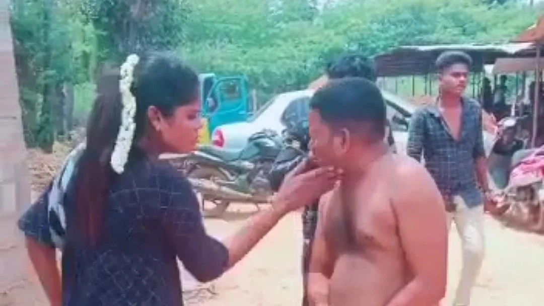 ராஜாவை அடித்து உதைக்கும் வீடியோ