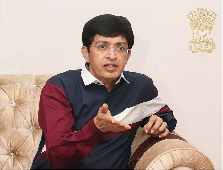 ராதாகிருஷ்ணன்