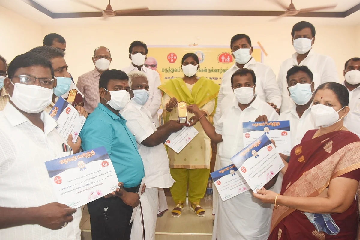 ஒன்றியக்குழுத் தலைவருக்கு விருது