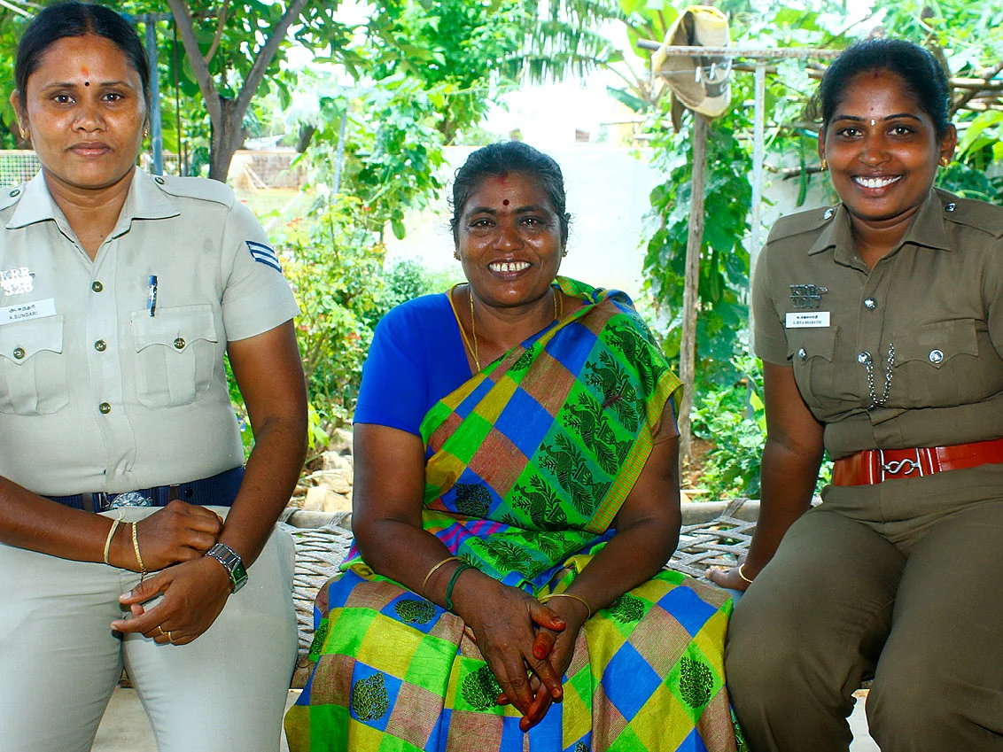 ஆதரவற்றவர்களின் பசியாற்றும் அன்னபூரணிகள்!