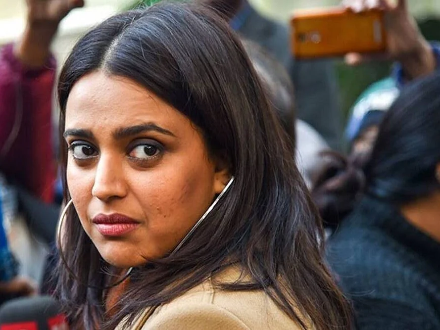 ட்விட்டரில் டிரெண்டான `Arrest Swara Bhasker'... தாலிபன் பிரச்னைக்கும் நடிகைக்கும் என்ன சம்பந்தம்?