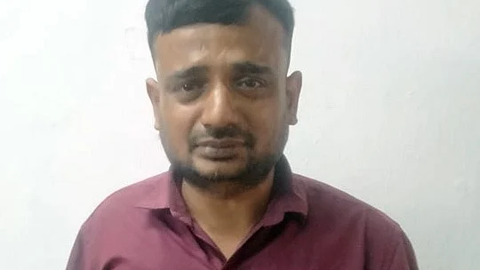 ஐந்து திருமணம் செய்த சவுகத் அலி