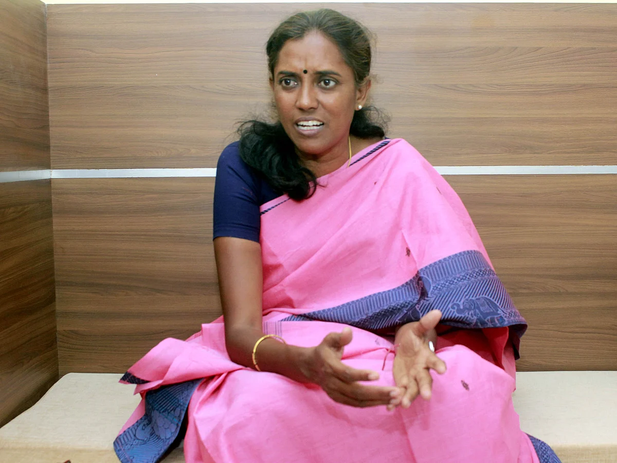 `கே.டி.ராகவன் மீது கடுமையான நடவடிக்கை எடுக்க வேண்டும்!' டி.ஜி.பி-க்கு புகார் அனுப்பிய ஜோதிமணி