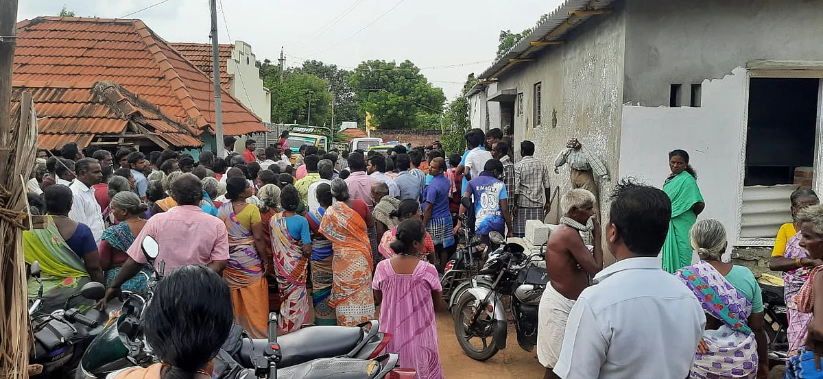 கிராம மக்கள்