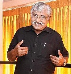சுப.வீரபாண்டியன்