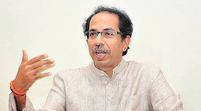 உத்தவ் தாக்கரே