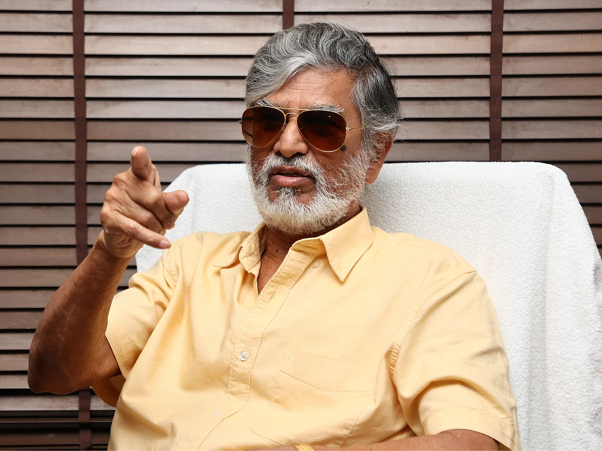 விஜய்யின் கண்களை வெற்றி மறைத்துவிட்டது! - குமுறும் எஸ்.ஏ.சந்திரசேகர்