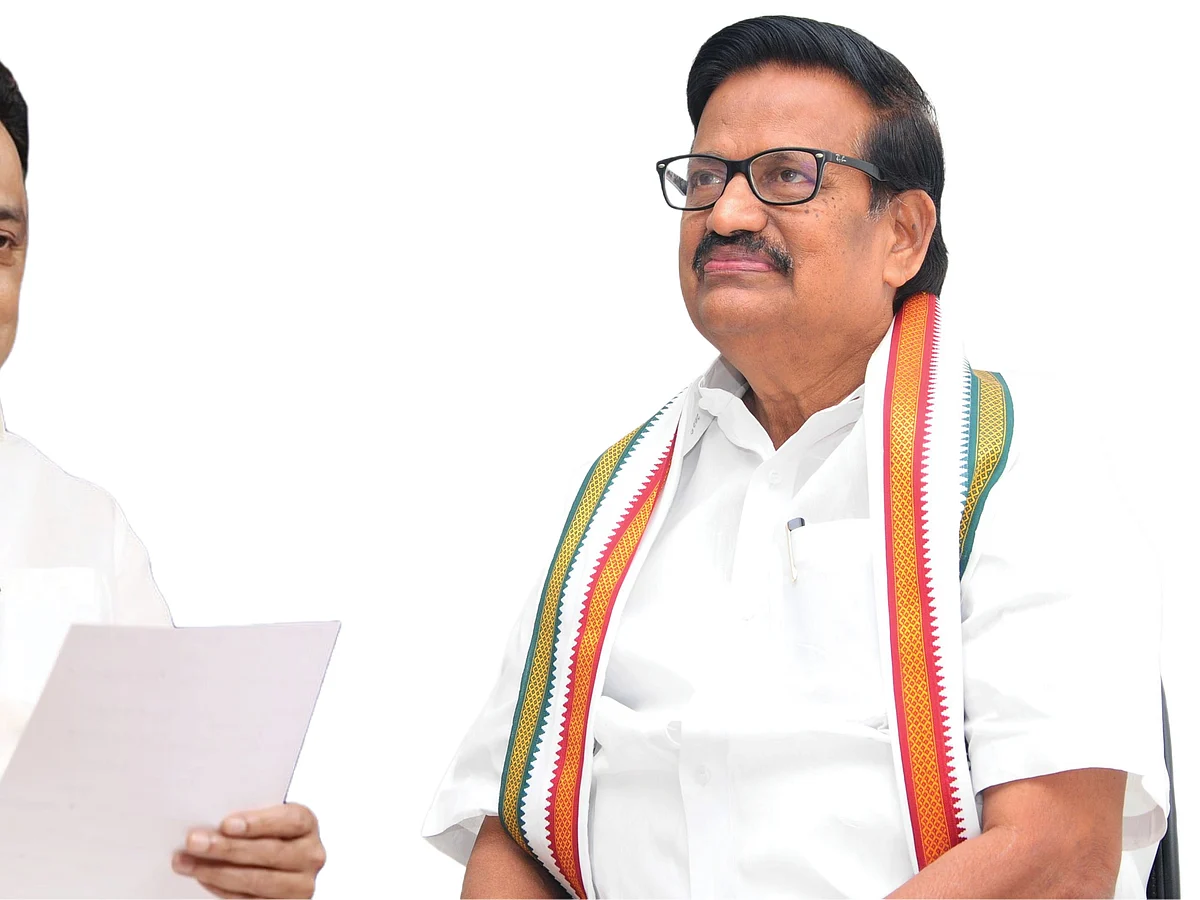 அறிவாலயம் எங்களை மதிக்கவே இல்லை! - கைவிட்ட ஸ்டாலின்... கதறும் காங்கிரஸ்...