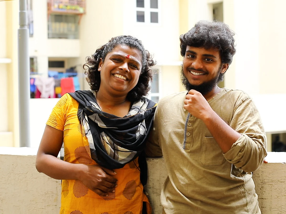 மணமகள் - திருநங்கை, மணமகன் - திருநம்பி... இந்தியாவின் முதல் திருநர் தம்பதியின் காதல் கதை!