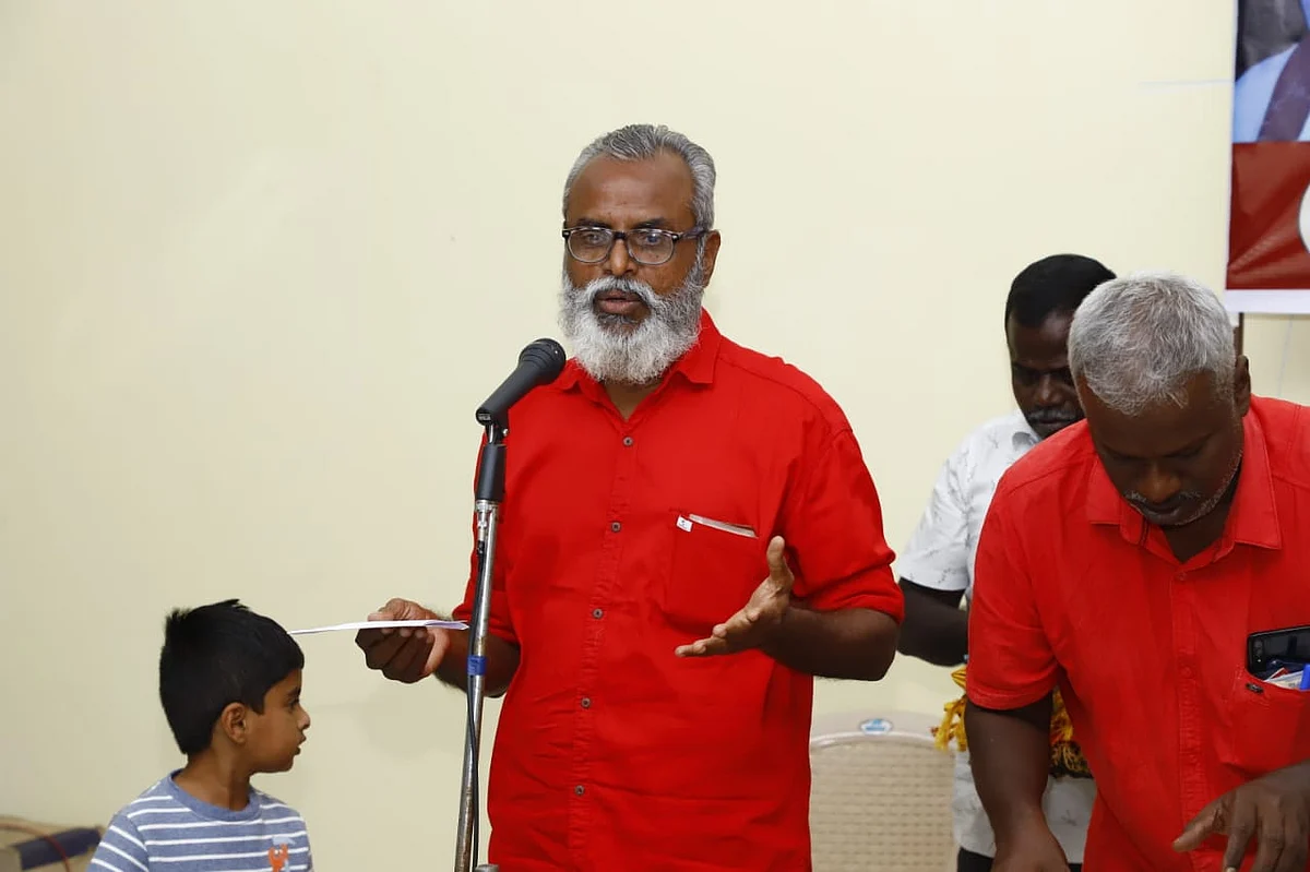 வி.பி.குணசேகரன்